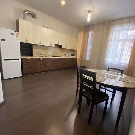 Apartment Ekaterinenskaya 14 Odessa Eksteriør bilde